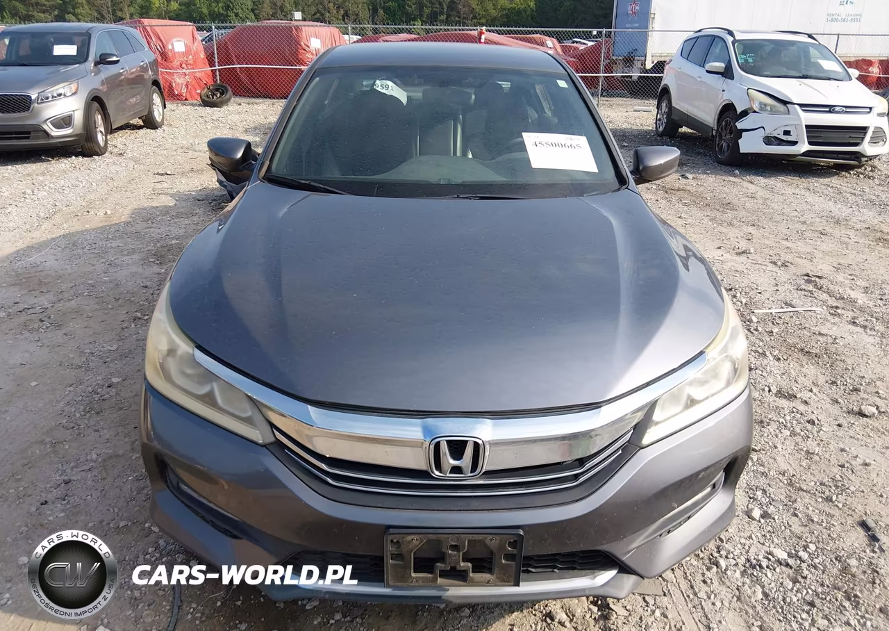 2017 Honda Accord Sport VIN:1HGCR2F54HA011057 - 13