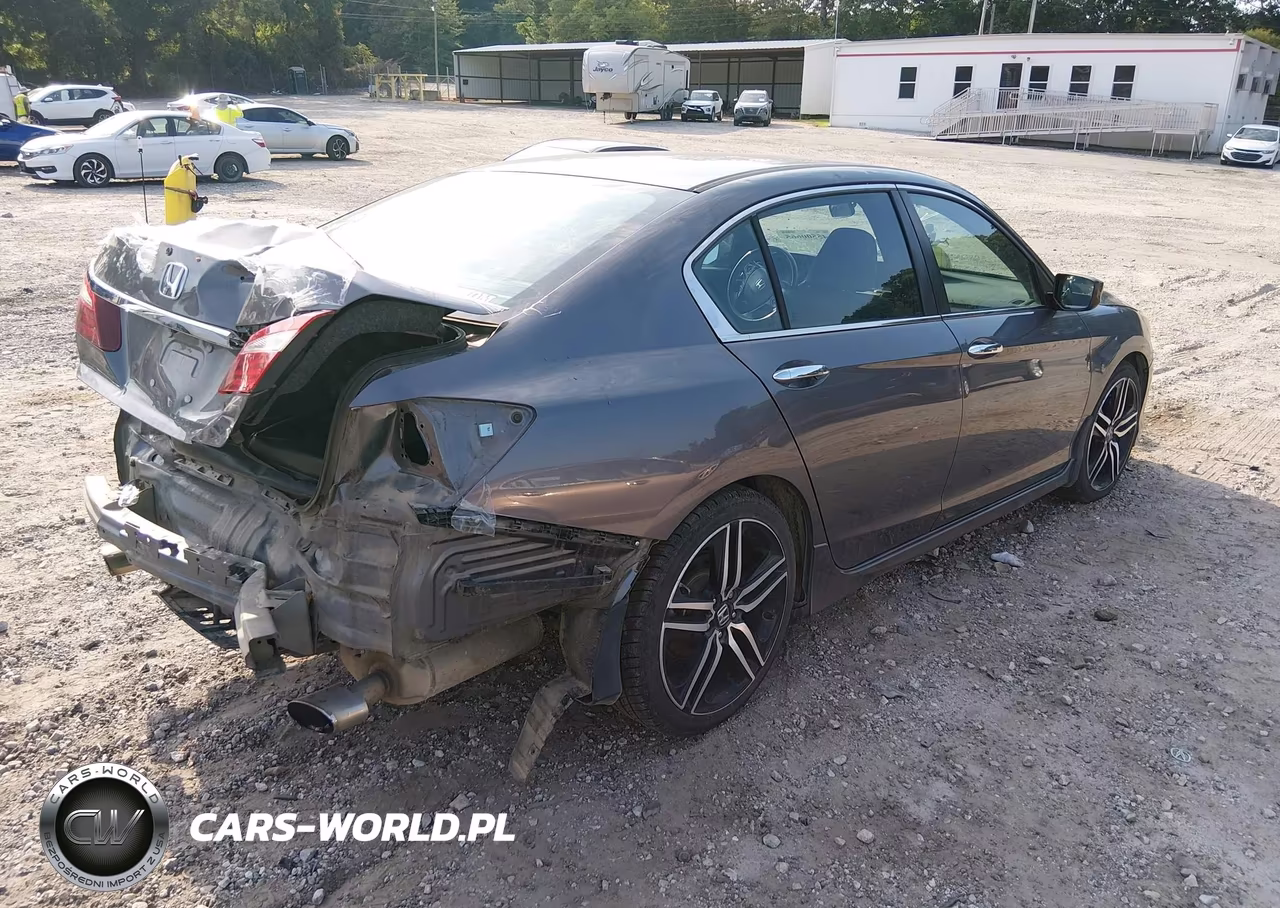 2017 Honda Accord Sport VIN:1HGCR2F54HA011057 - 4