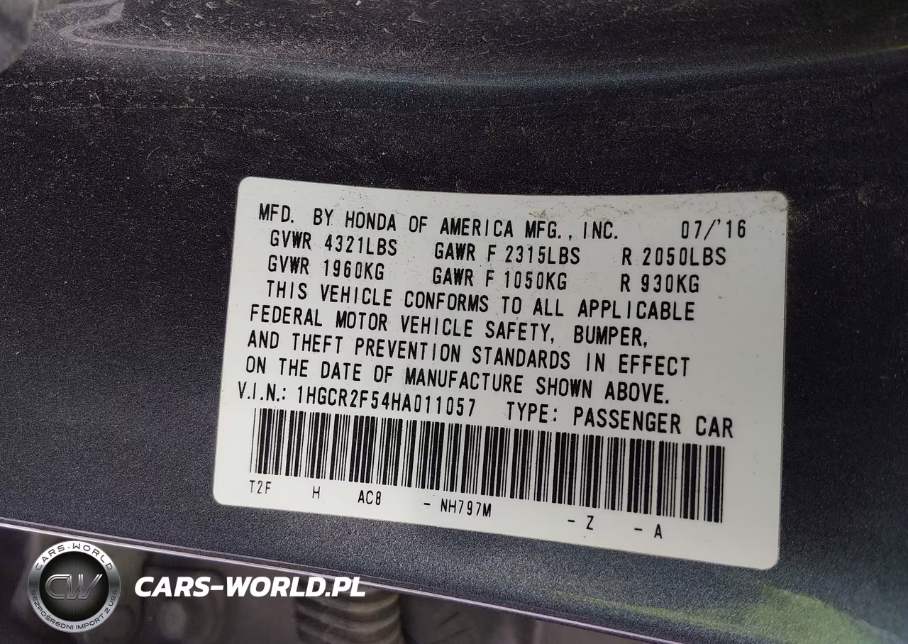 2017 Honda Accord Sport VIN:1HGCR2F54HA011057 - 9