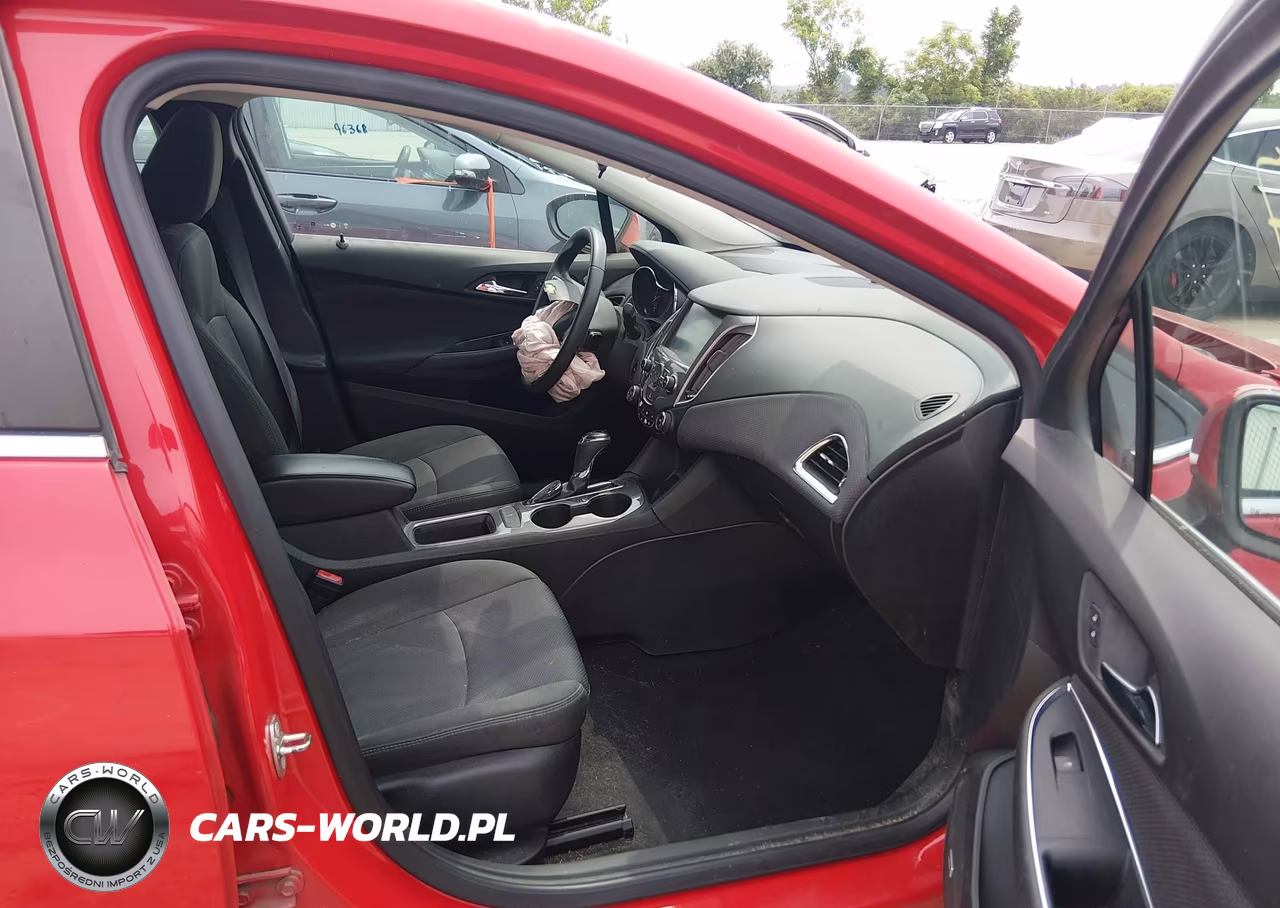 2018 Chevrolet Cruze Lt Auto VIN:3G1BE6SM8JS577259 - 5