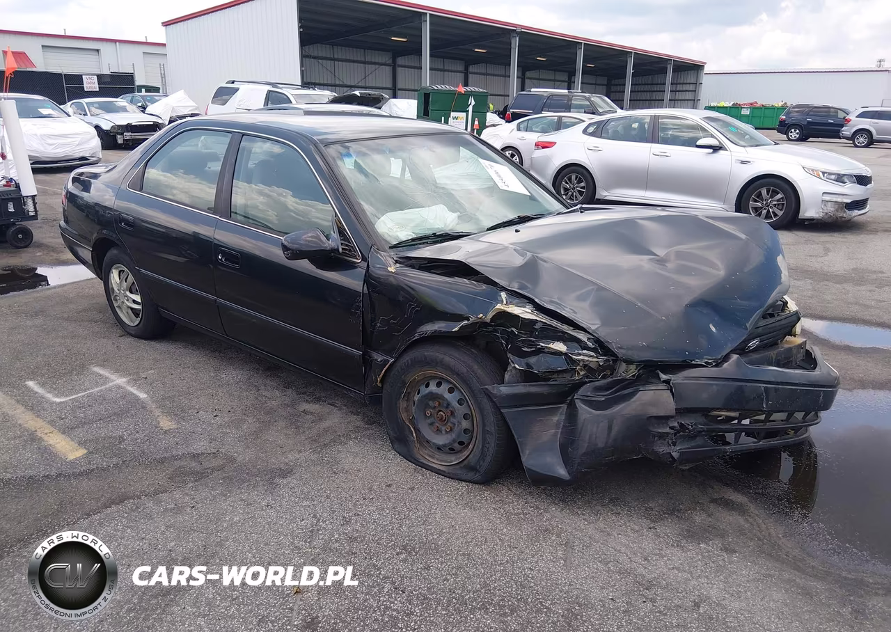 1999 Toyota Camry Ce