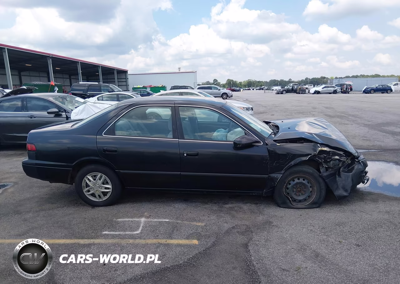 1999 Toyota Camry Ce VIN:4T1BG22K8XU531718 - 13