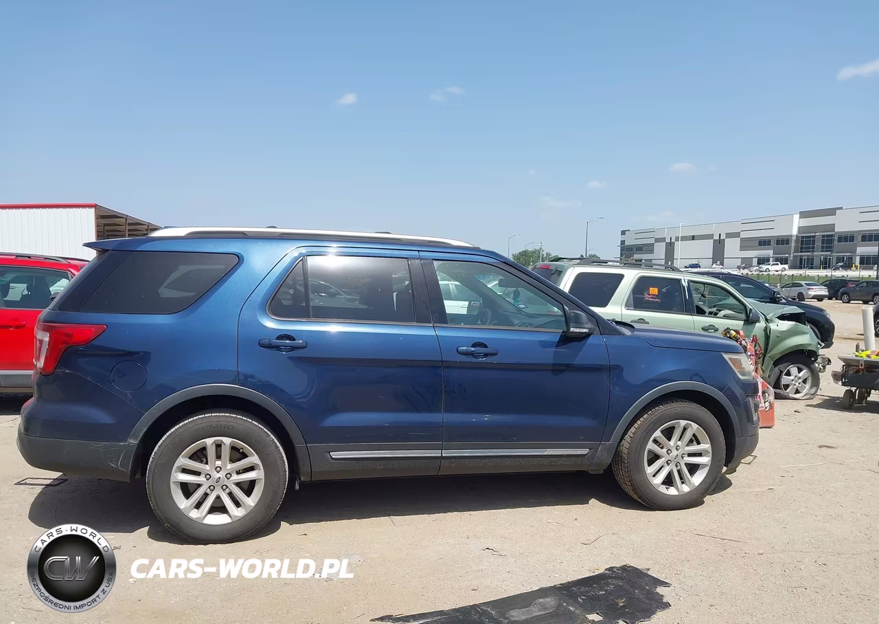 2016 Ford Explorer Xlt VIN:1FM5K7D88GGB41517 - 13
