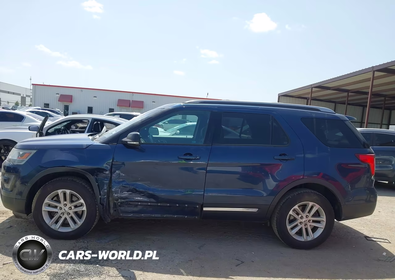 2016 Ford Explorer Xlt VIN:1FM5K7D88GGB41517 - 14