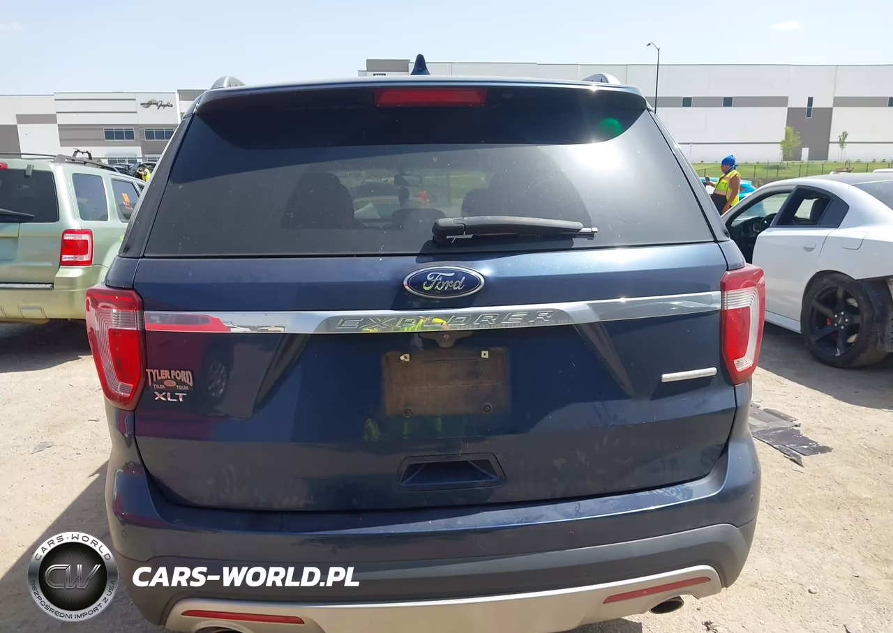 2016 Ford Explorer Xlt VIN:1FM5K7D88GGB41517 - 16