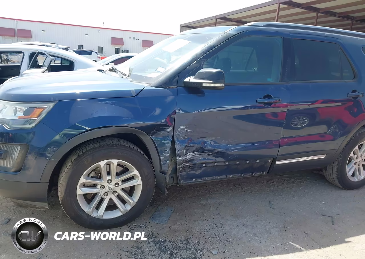 2016 Ford Explorer Xlt VIN:1FM5K7D88GGB41517 - 6