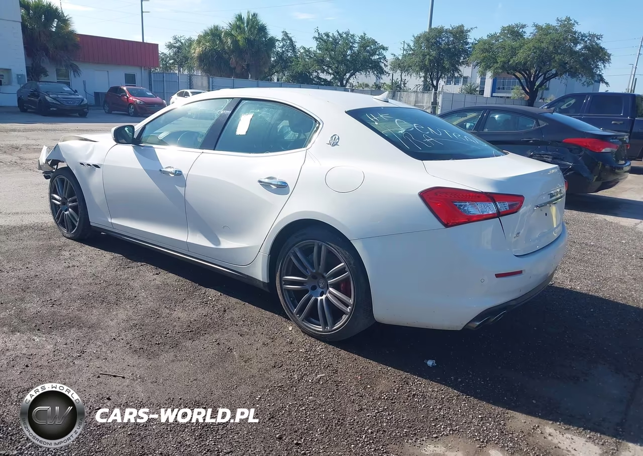 2018 Maserati Ghibli S VIN:ZAM57YSA2J1296524 - 3