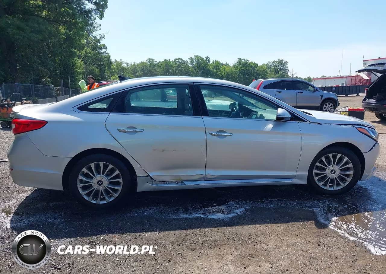 2015 Hyundai Sonata Limited VIN:5NPE34AF1FH153313 - 13