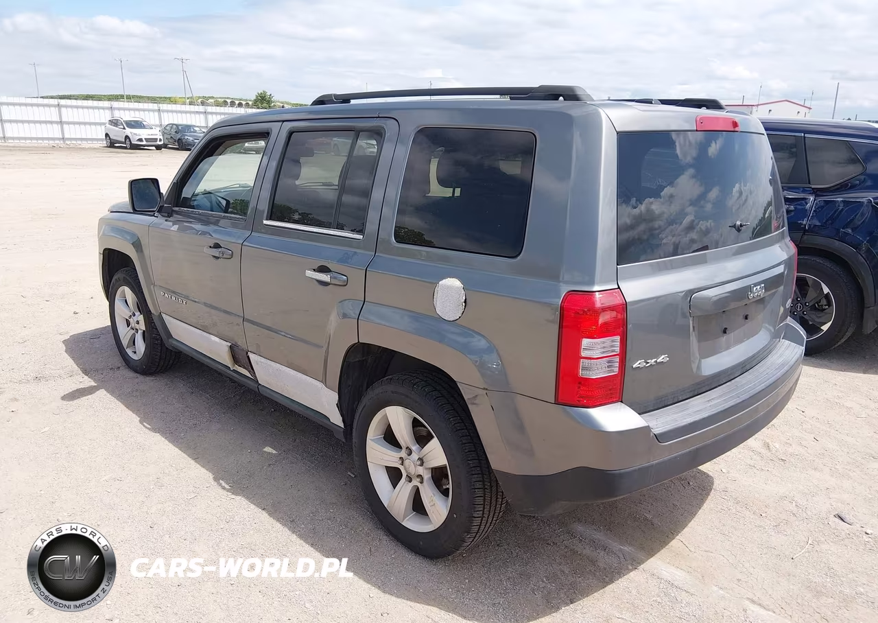 2011 Jeep Patriot Sport VIN:1J4NF1GB2BD278843 - 3