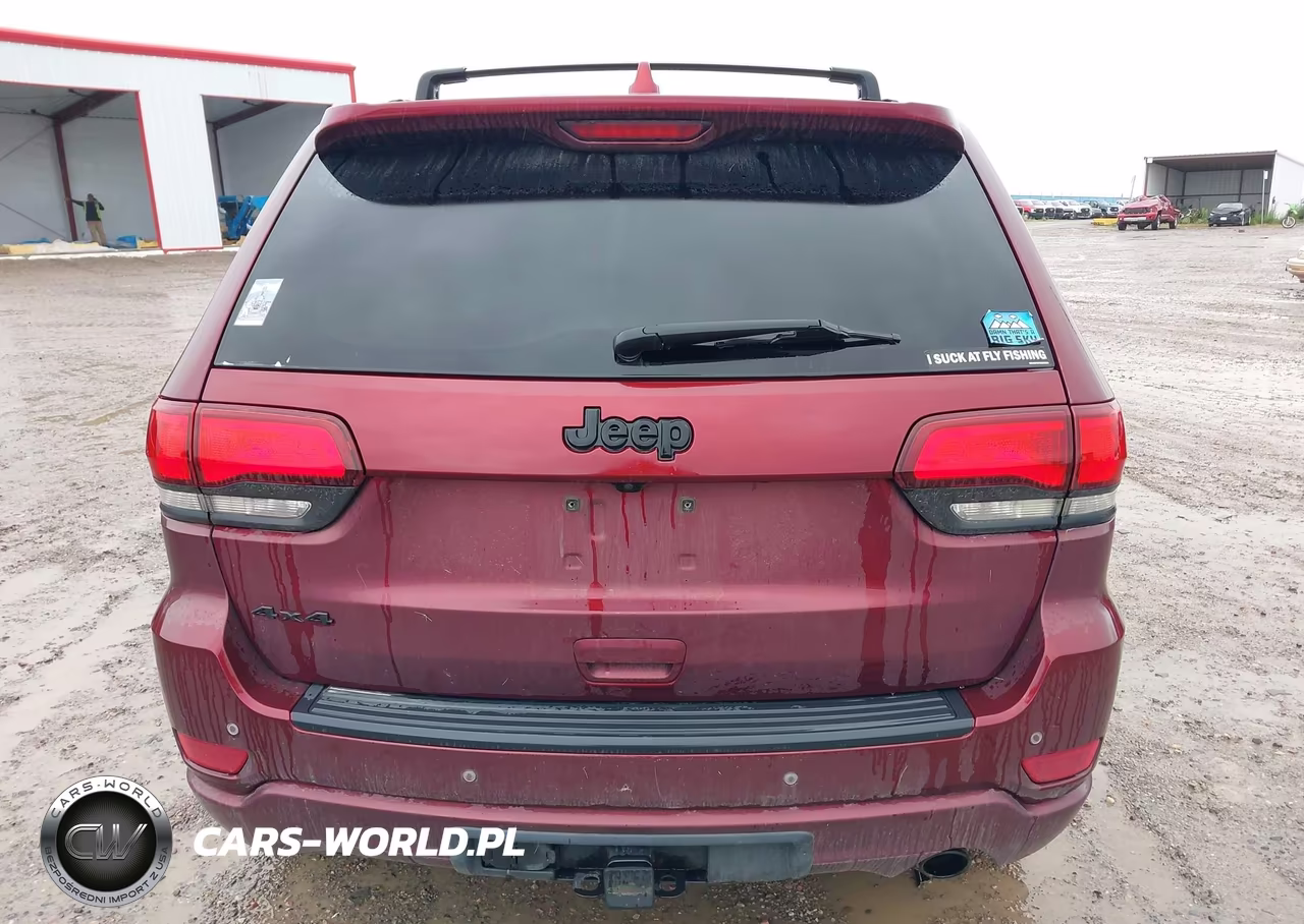 2018 Jeep Grand Cherokee Altitude 4X4 VIN:1C4RJFAGXJC501741 - 16