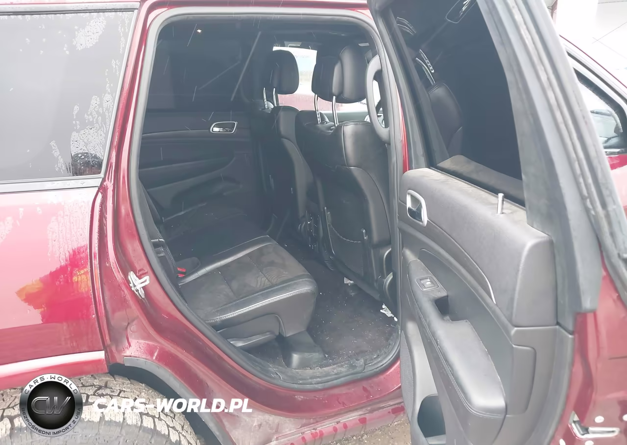 2018 Jeep Grand Cherokee Altitude 4X4 VIN:1C4RJFAGXJC501741 - 8