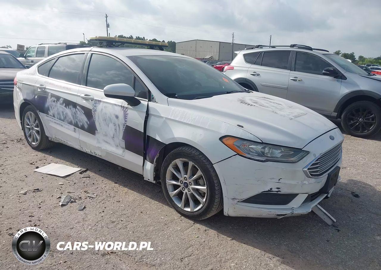 2017 Ford Fusion Hybrid S – zdjęcie 1 z 16