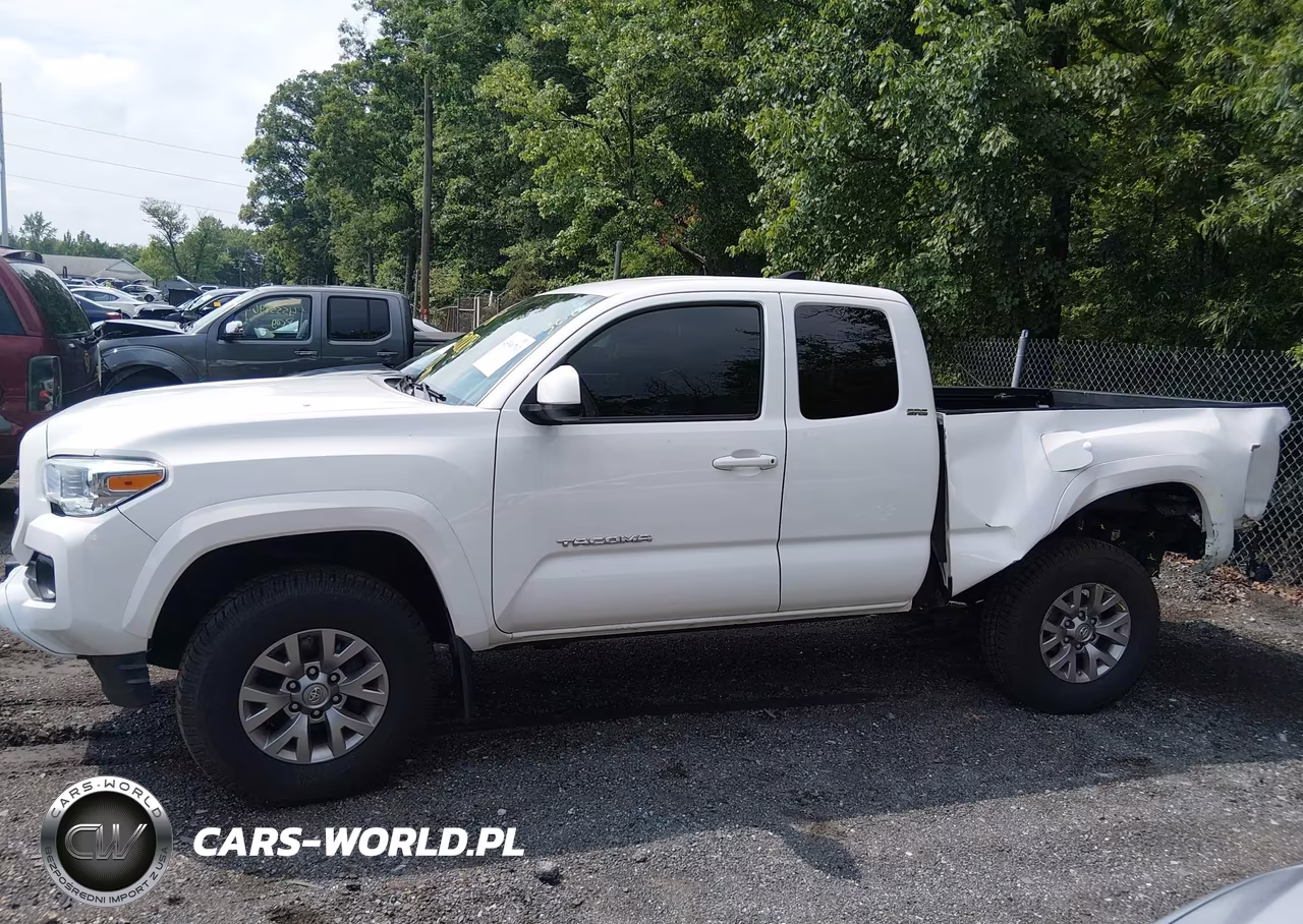 2018 Toyota Tacoma Sr5 VIN:5TFSX5EN7JX058220 - 14
