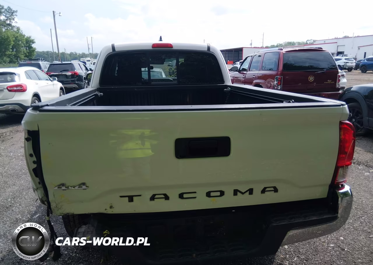 2018 Toyota Tacoma Sr5 VIN:5TFSX5EN7JX058220 - 16