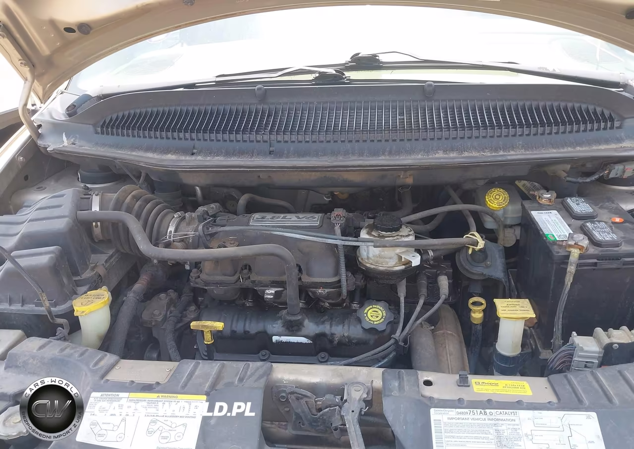 2003 Chrysler Town & Country Limited VIN:2C8GT64LX3R312347 - 10