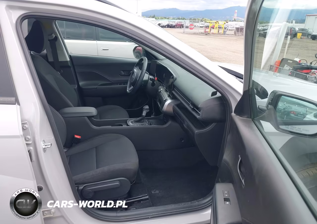 2026 Hyundai Kona Sel Sport VIN:KM8HF3AB2TU443424 - 5