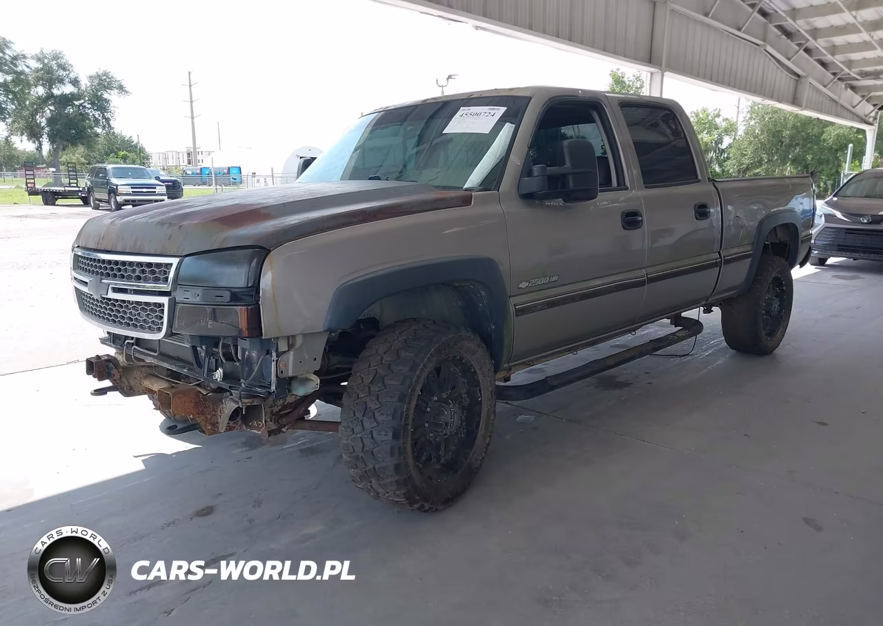 2003 Chevrolet Silverado 2500Hd VIN:1GCHC23U03F215397 - 2