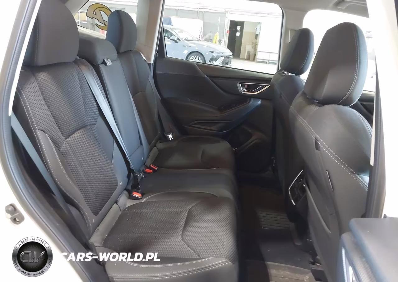 2020 Subaru Forester Premium VIN:JF2SKAGC4LH591482 - 8