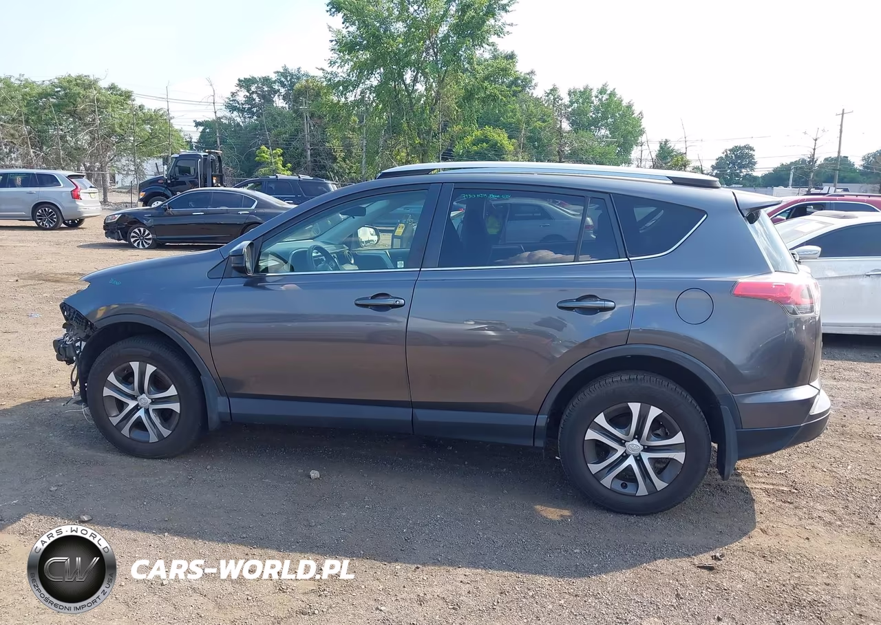 2017 Toyota Rav4 Le VIN:JTMBFREV2HJ114815 - 14