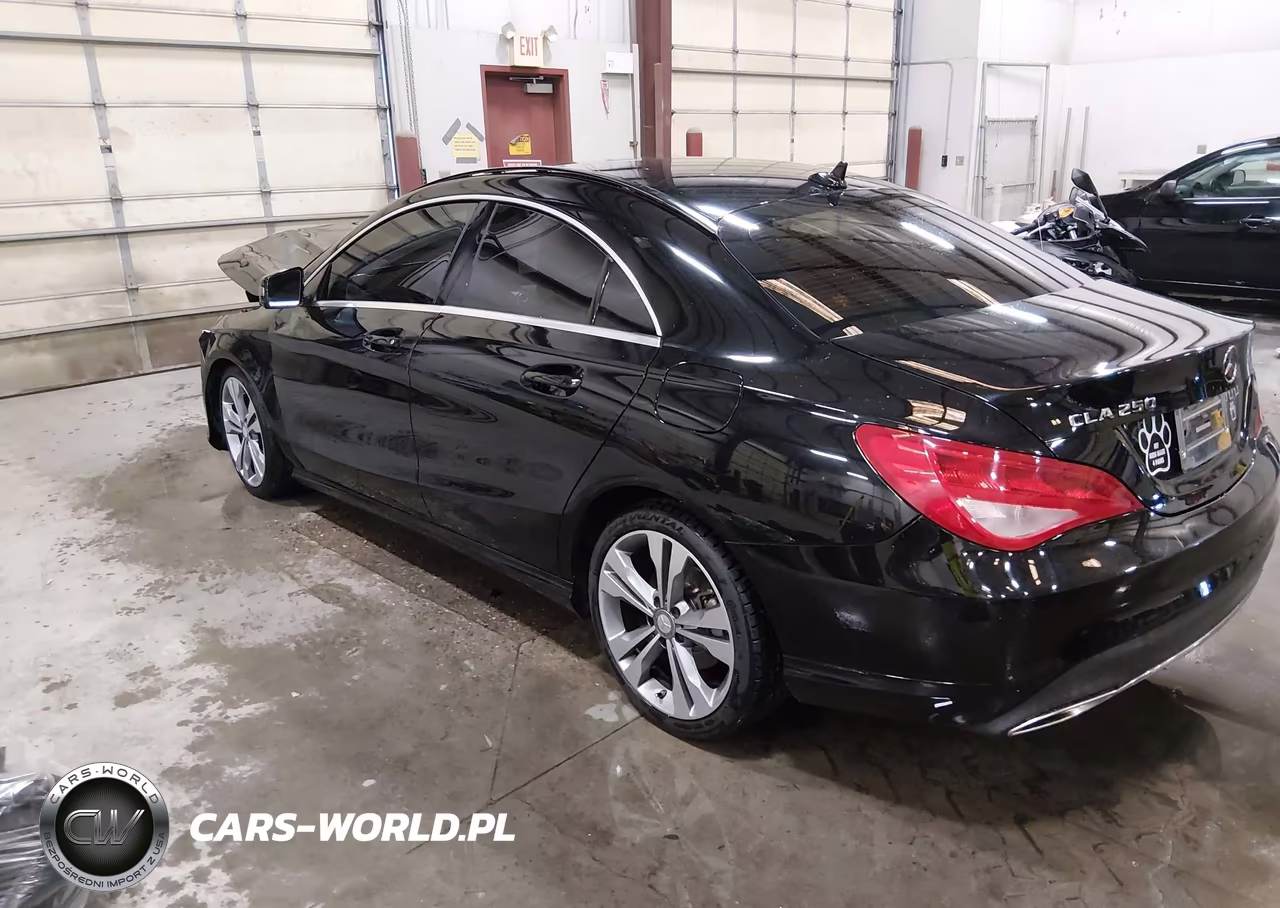 2018 Mercedes-Benz Cla 250 VIN:WDDSJ4EB0JN500886 - 3