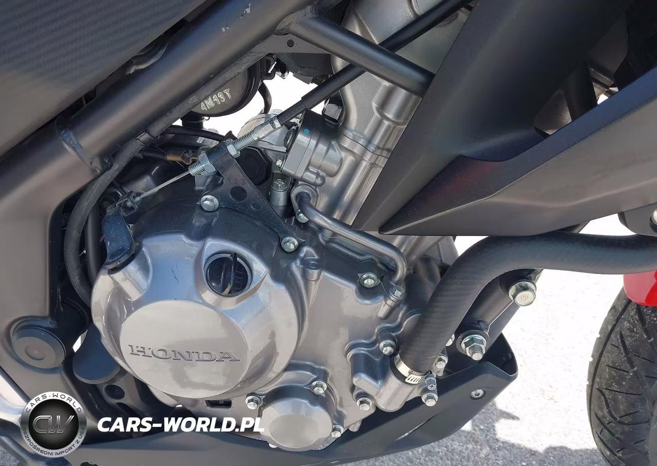 2015 Honda Cb300 F VIN:MLHNC5214F5101082 - 8