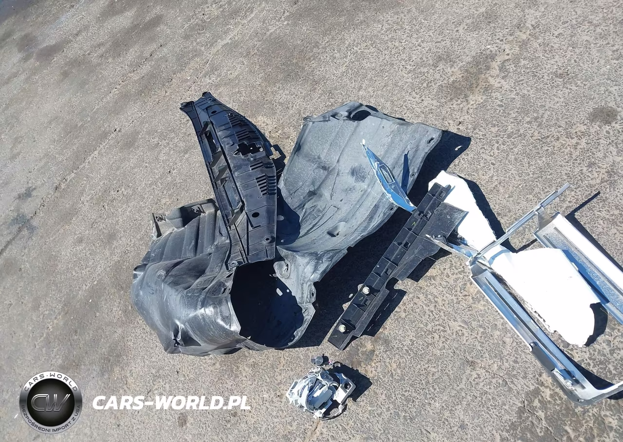 2019 Toyota Camry Le VIN:4T1B11HK9KU240639 - 12