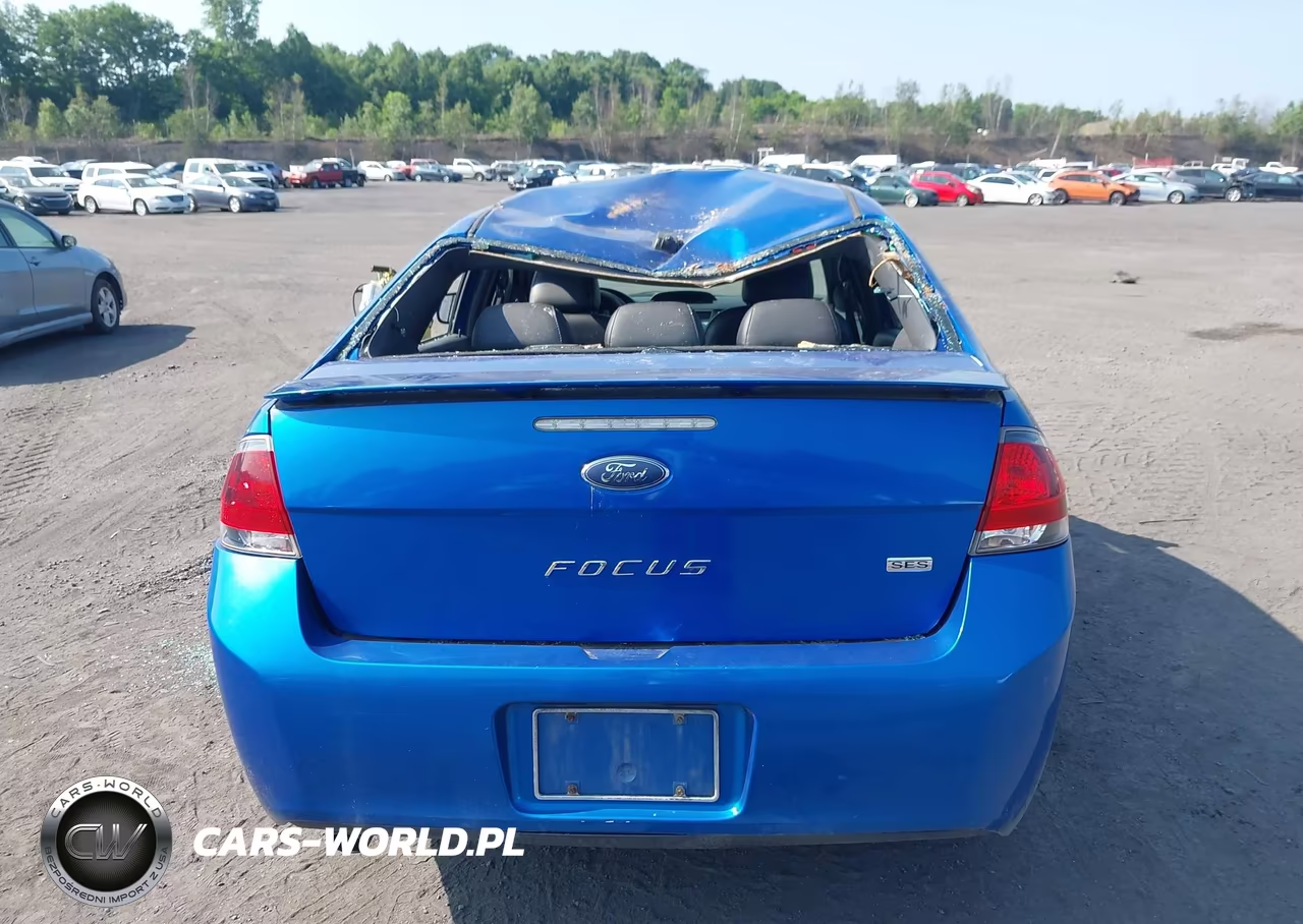 2011 Ford Focus Ses VIN:1FAHP3GN1BW158046 - 16