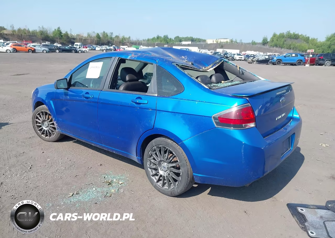 2011 Ford Focus Ses VIN:1FAHP3GN1BW158046 - 3