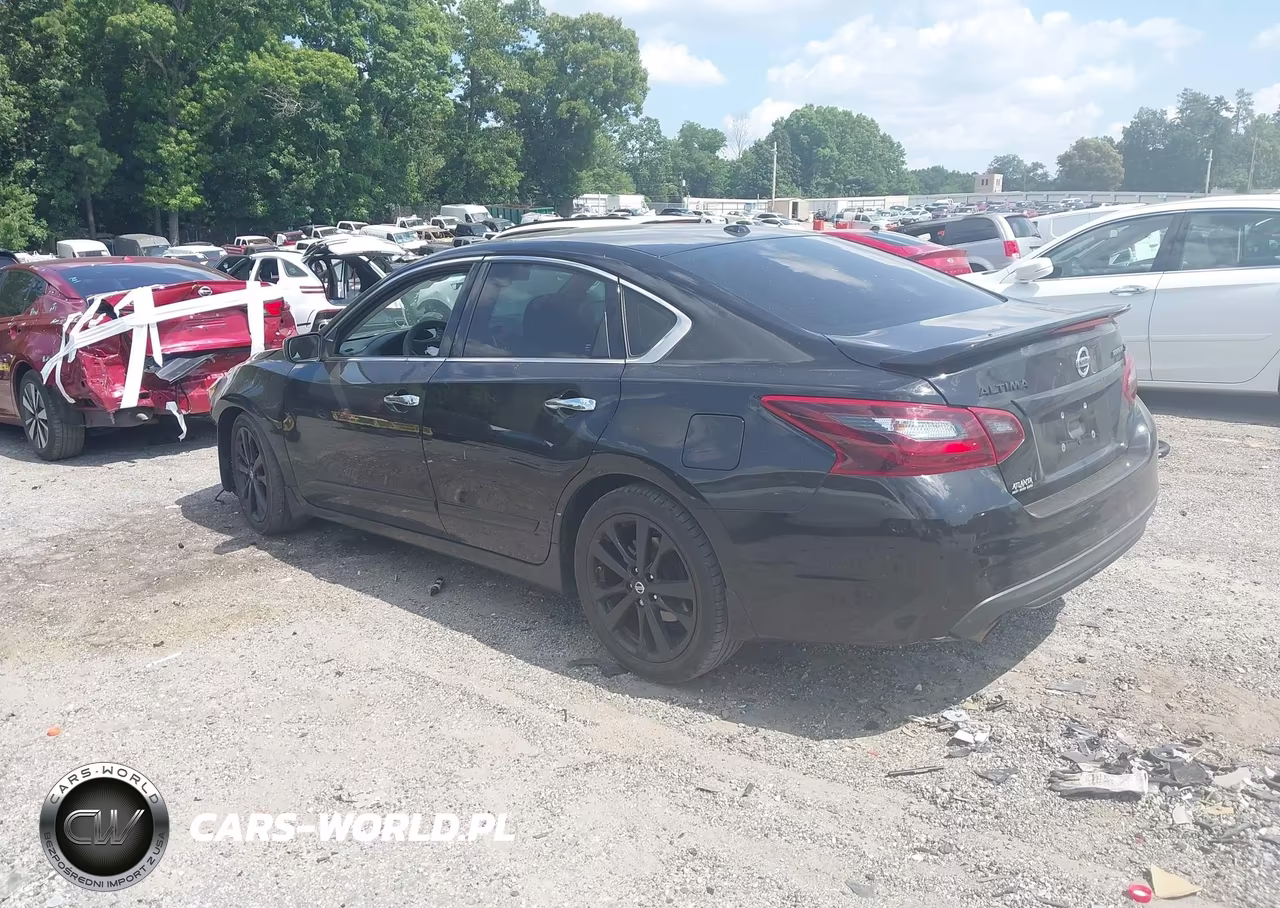 2018 Nissan Altima 2.5 Sr VIN:1N4AL3AP4JC166729 - 3