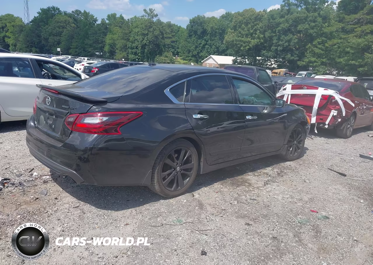 2018 Nissan Altima 2.5 Sr VIN:1N4AL3AP4JC166729 - 4