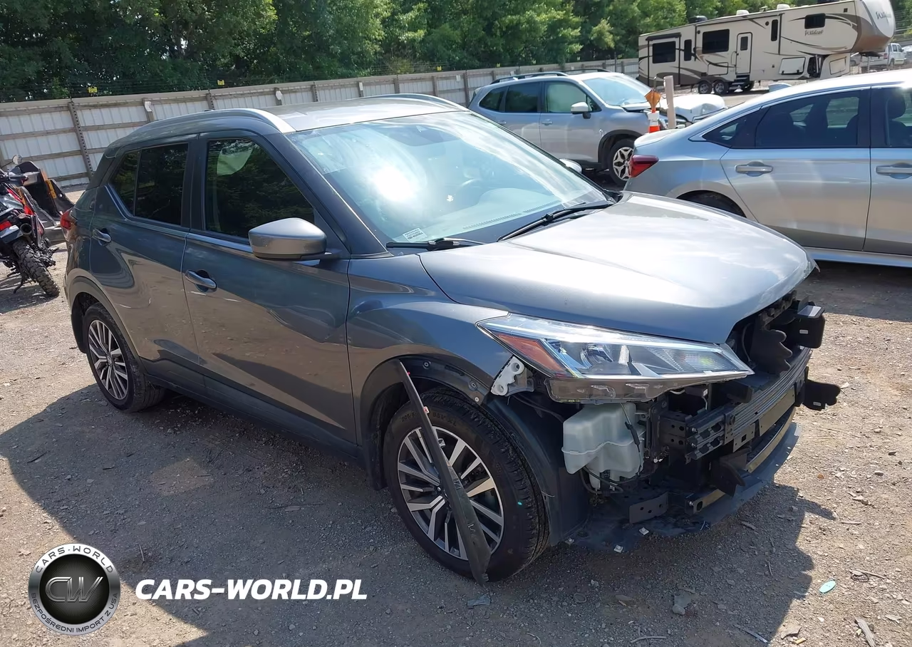 2021 Nissan Kicks Sv Xtronic Cvt