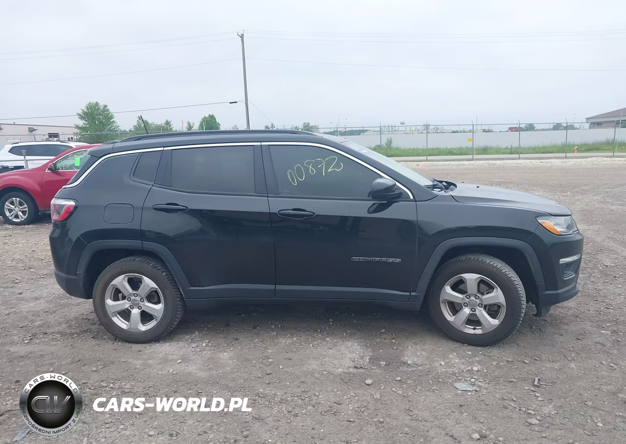 2018 Jeep Compass Latitude 4X4 VIN:3C4NJDBB4JT362409 - 13