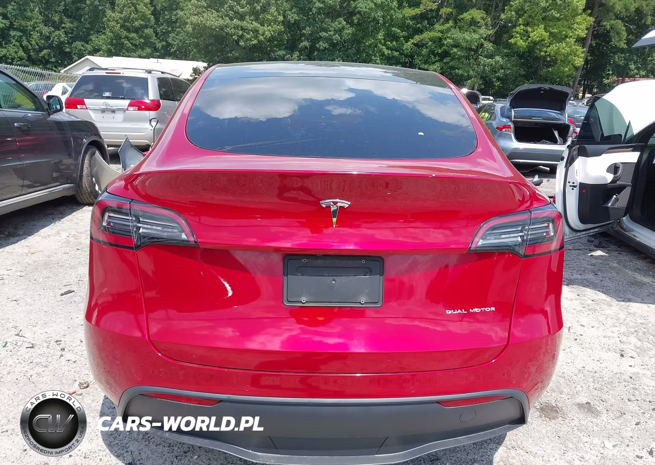 2020 Tesla Model Y Long Range Dual Motor All-Wheel Drive VIN:5YJYGDEE3LF031727 - 16
