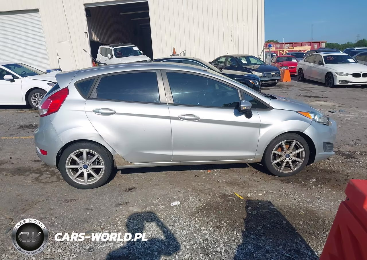 2014 Ford Fiesta Se VIN:3FADP4EJ9EM240387 - 13