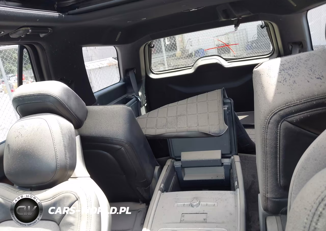 2020 Lincoln Navigator Reserve VIN:5LMJJ2KTXLEL09625 - 8