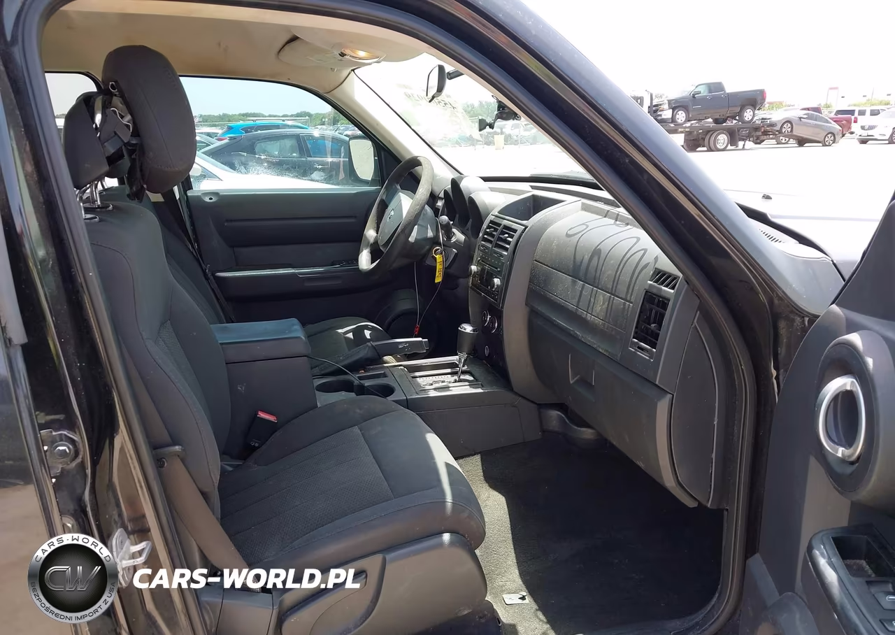 2011 Dodge Nitro Heat VIN:1D4PT4GK7BW597123 - 5