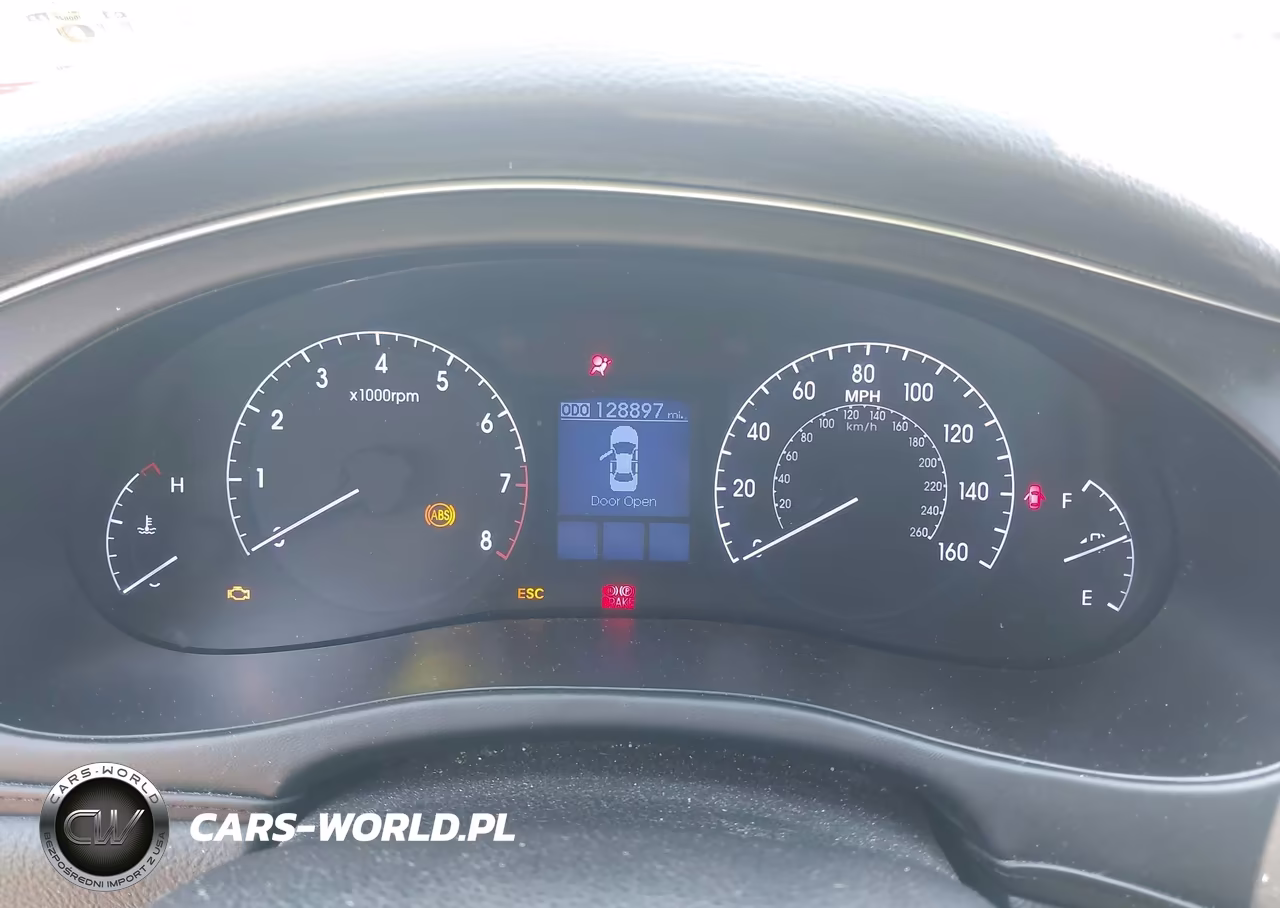 2013 Hyundai Genesis 3.8 VIN:KMHGC4DD3DU249333 - 7