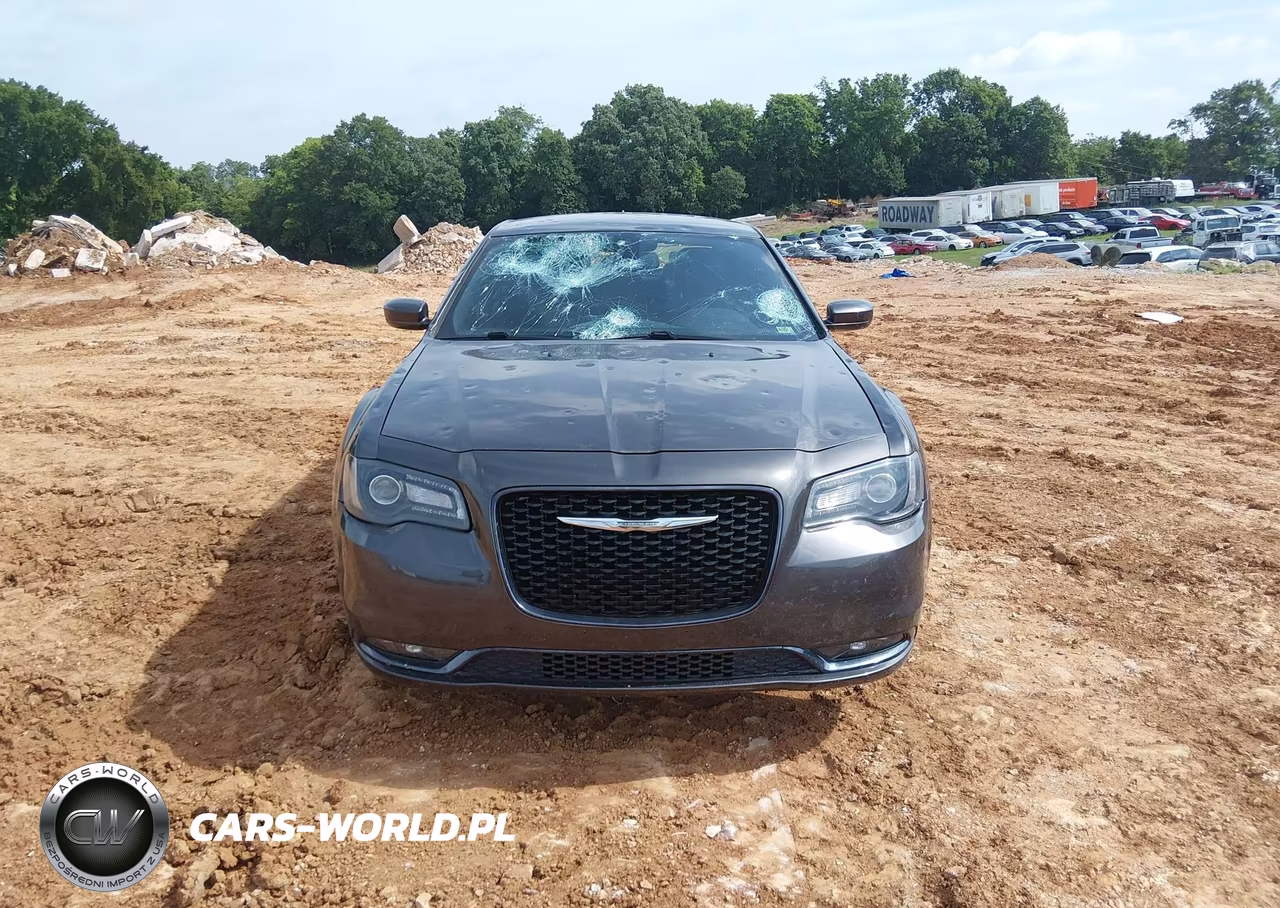2018 Chrysler 300 300S Awd VIN:2C3CCAGG0JH149331 - 10