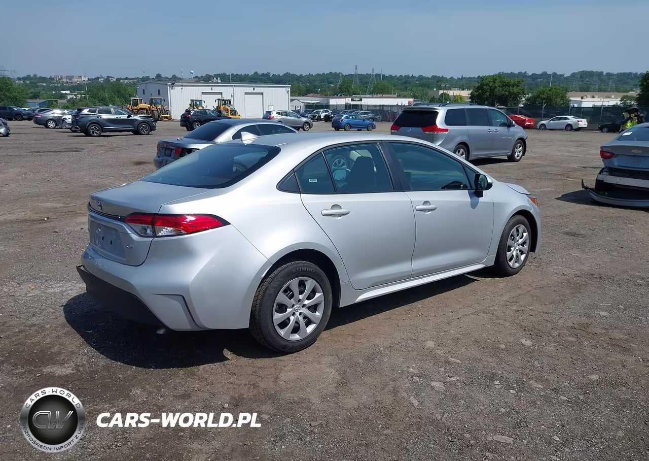 2025 Toyota Corolla Le VIN:5YFB4MDE1SP265223 - 4