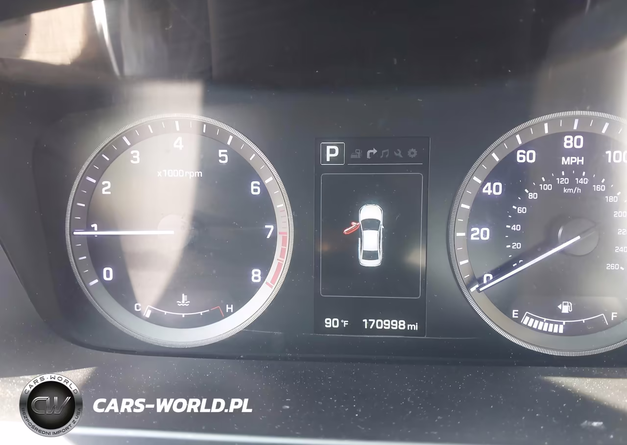 2015 Hyundai Sonata Sport VIN:5NPE34AF3FH110091 - 7