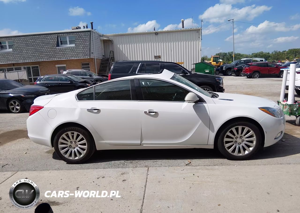 2012 Buick Regal Premium 2 VIN:2G4GT5GK8C9115400 - 14