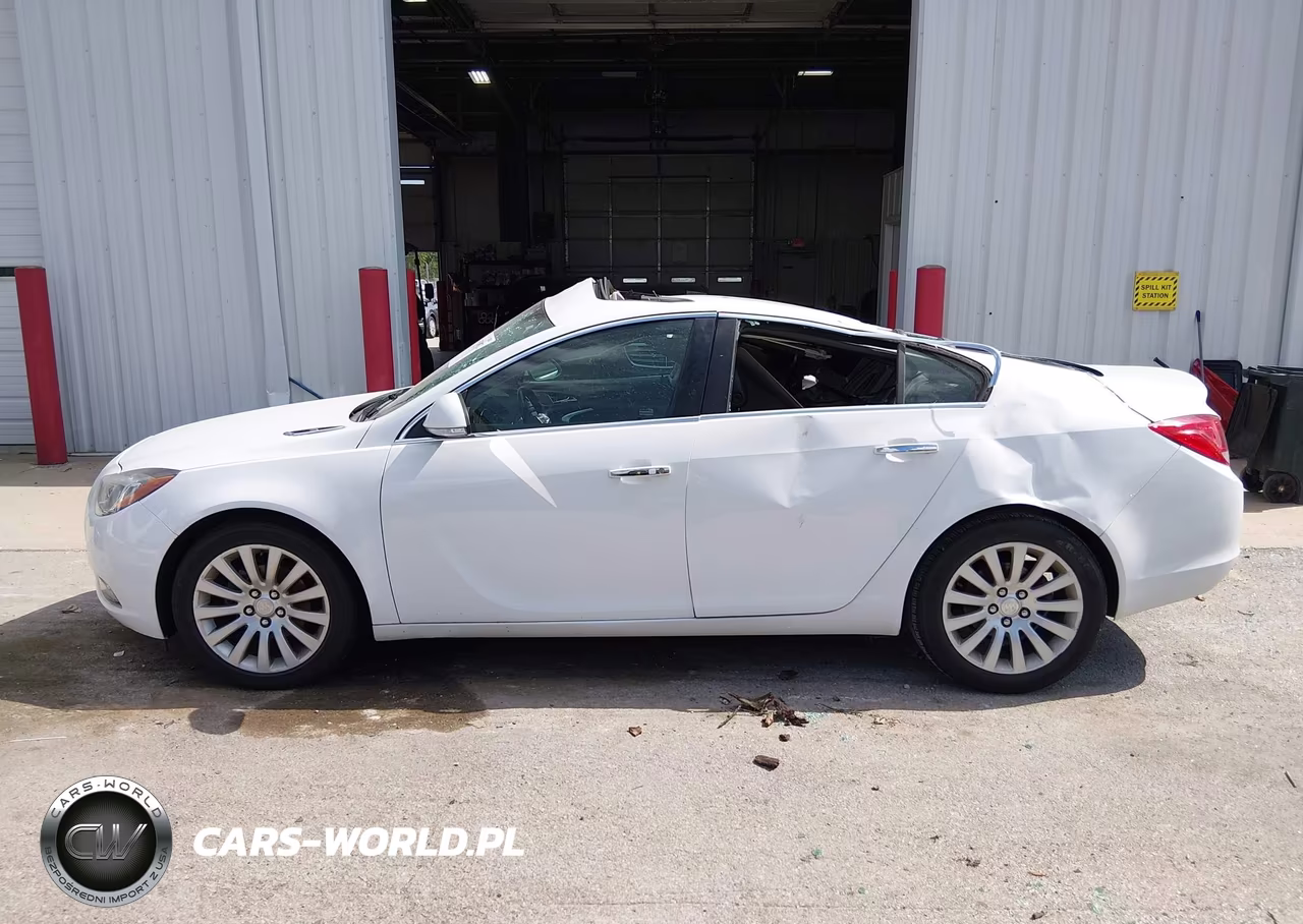 2012 Buick Regal Premium 2 VIN:2G4GT5GK8C9115400 - 15