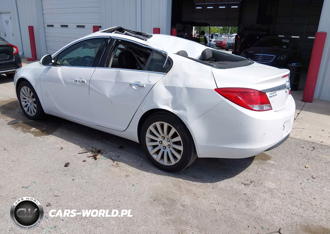 2012 Buick Regal Premium 2 VIN:2G4GT5GK8C9115400 - 3
