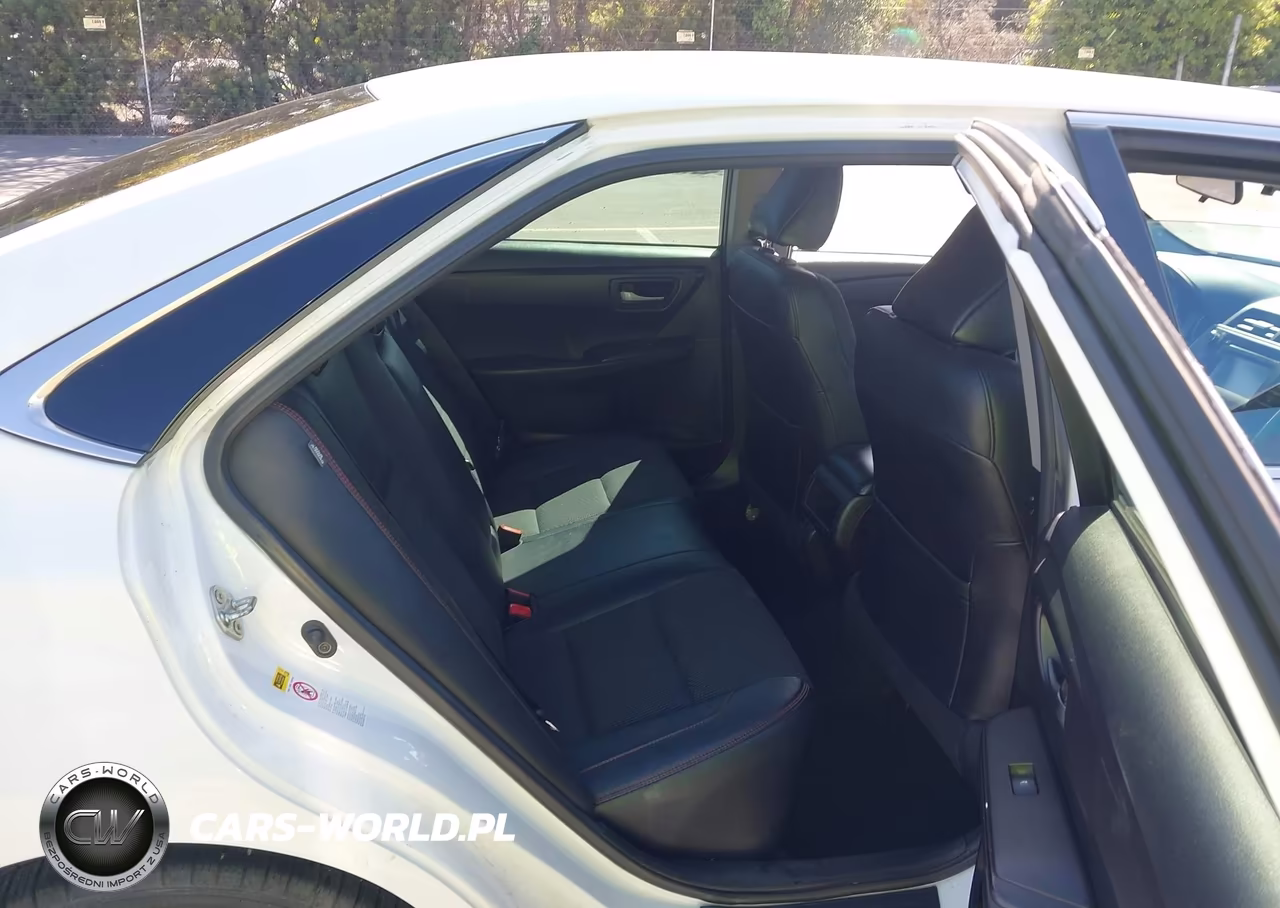 2017 Toyota Camry Se VIN:4T1BF1FK8HU350983 - 8