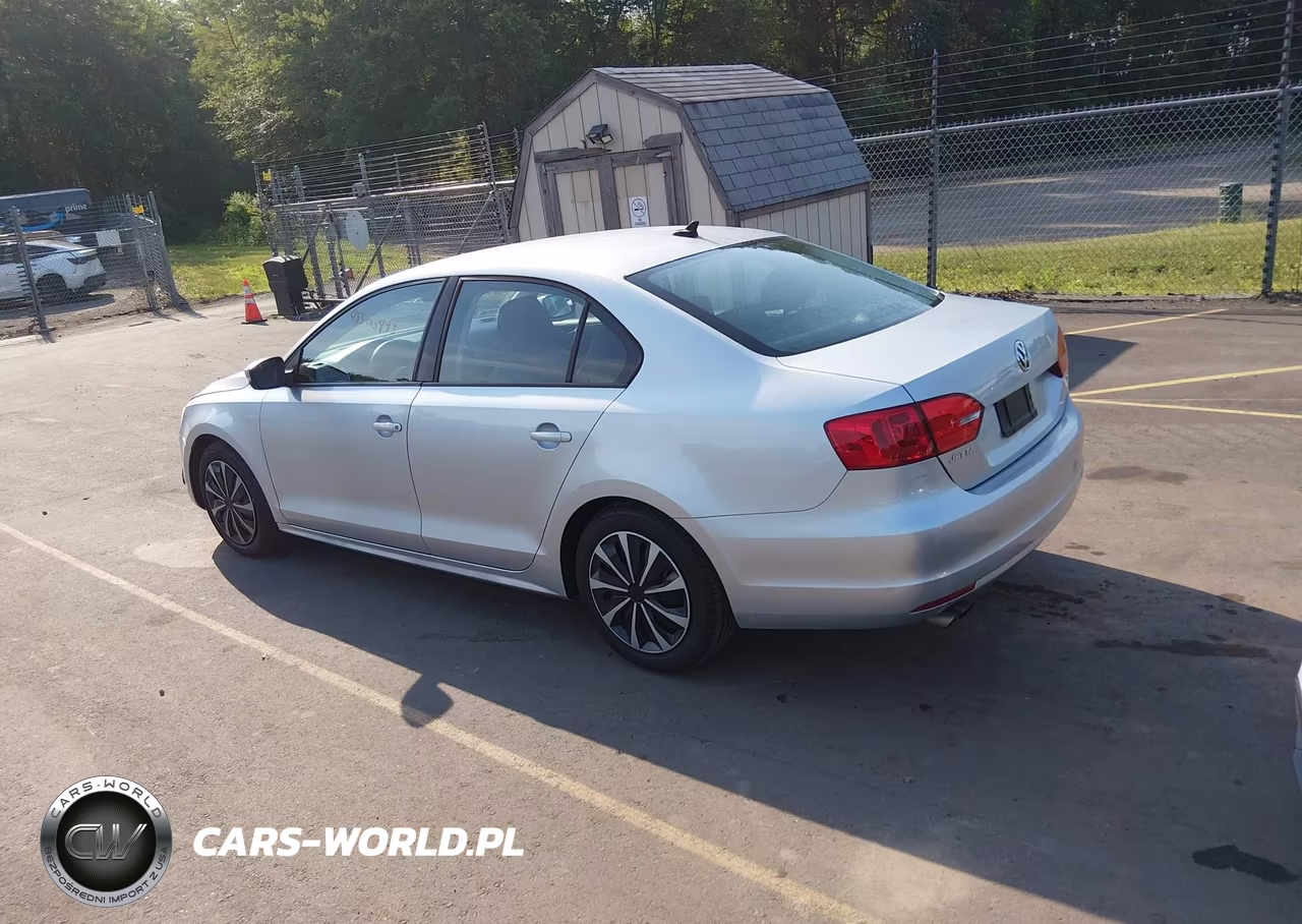 2014 Volkswagen Jetta 1.8T Se VIN:3VWD17AJ1EM240478 - 3