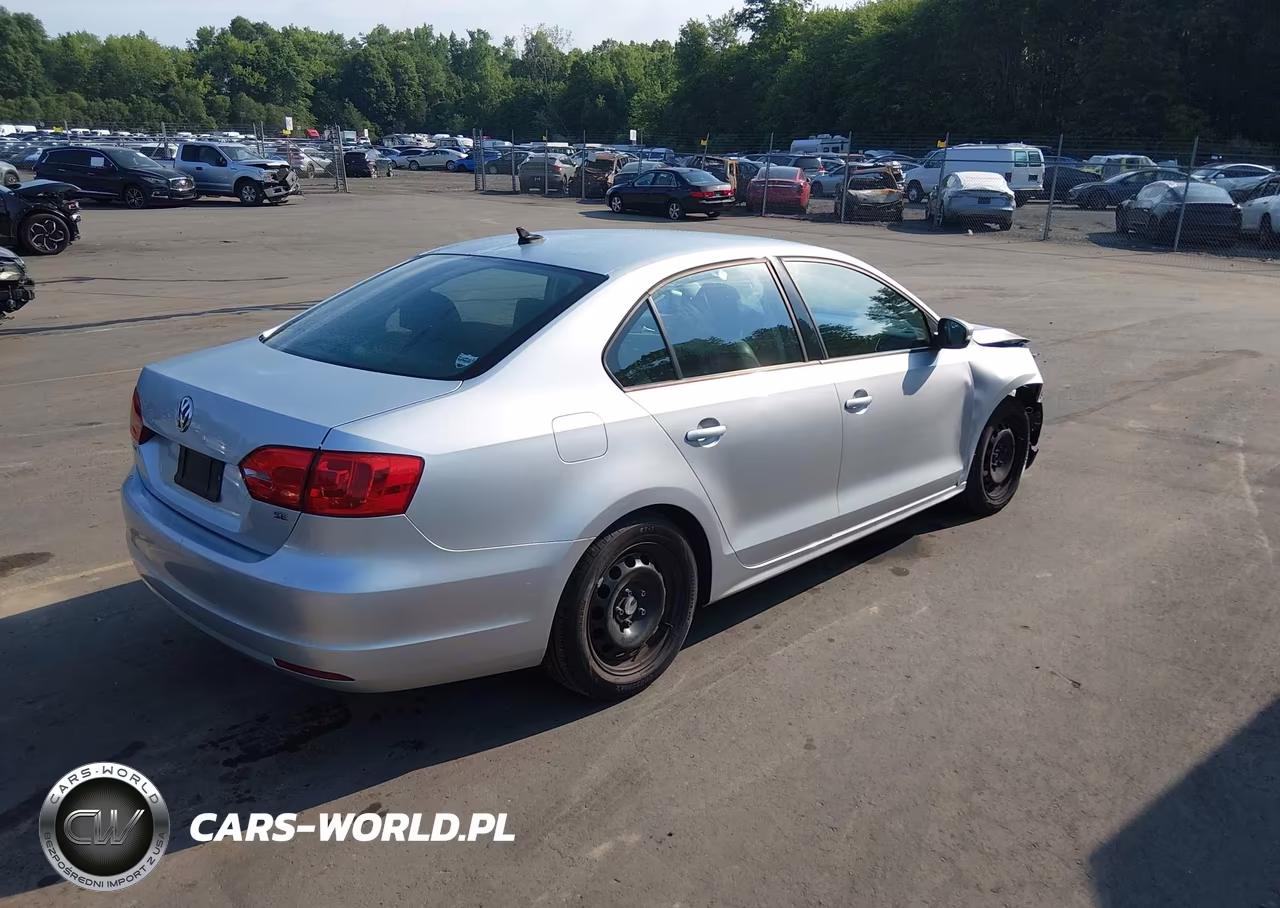 2014 Volkswagen Jetta 1.8T Se VIN:3VWD17AJ1EM240478 - 4