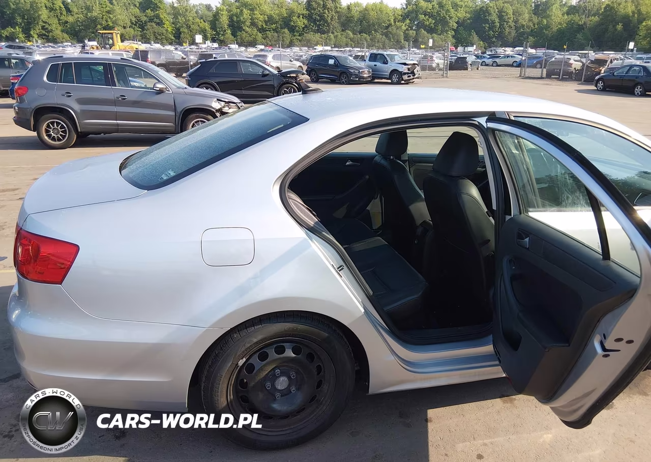 2014 Volkswagen Jetta 1.8T Se VIN:3VWD17AJ1EM240478 - 8