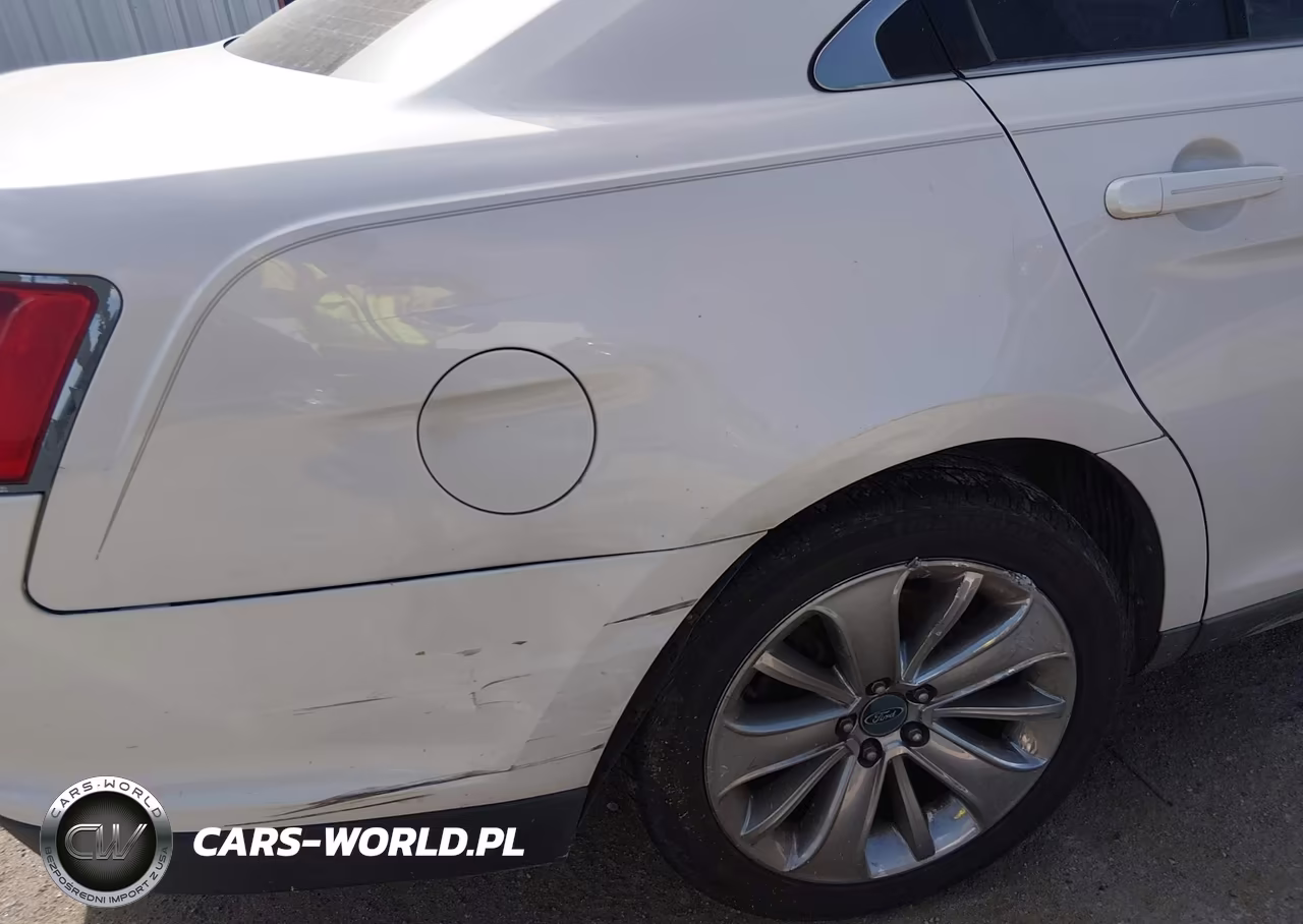 2011 Ford Taurus Limited VIN:1FAHP2FW5BG155049 - 6