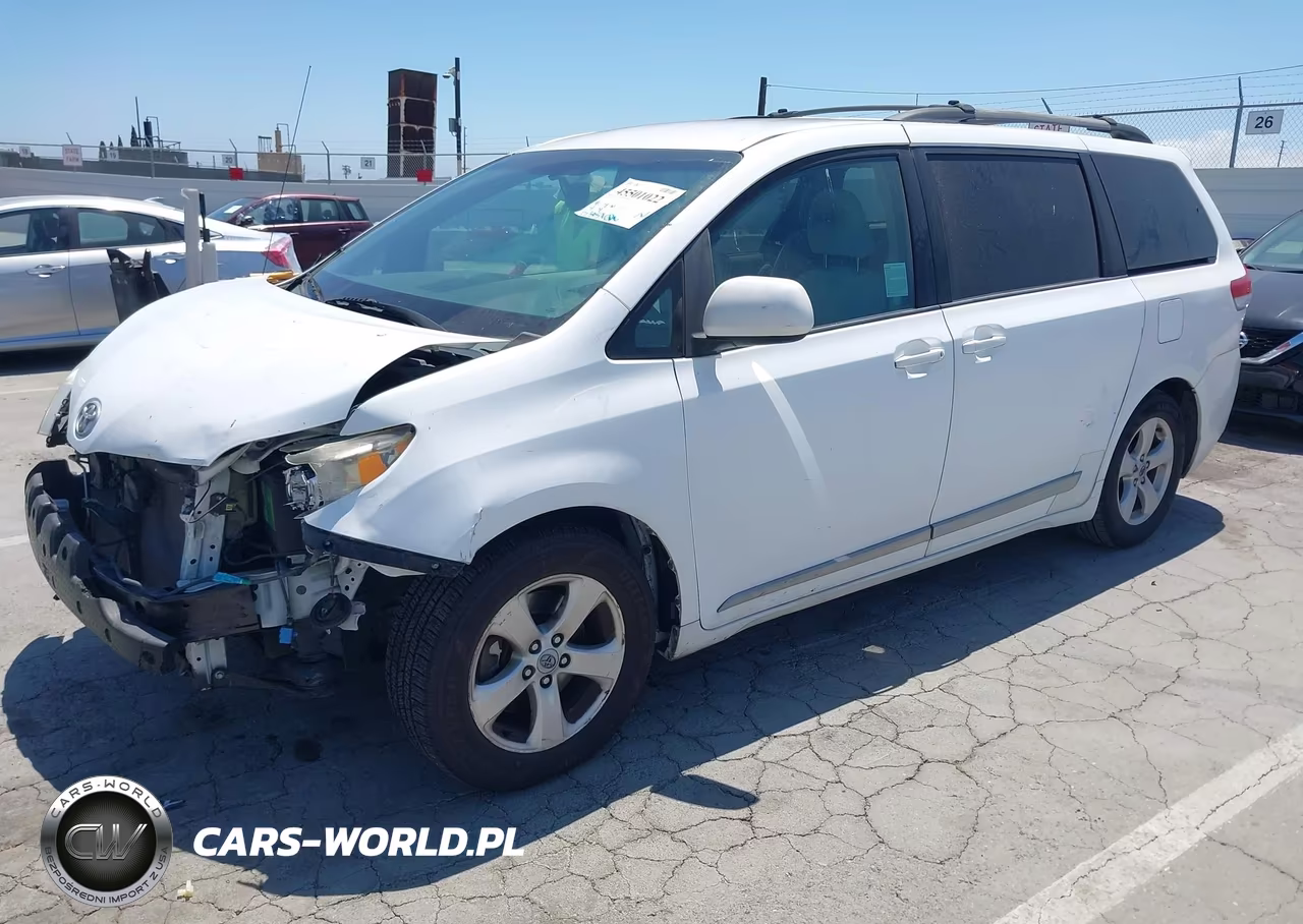 2011 Toyota Sienna Le V6 VIN:5TDKK3DC0BS147332 - 2