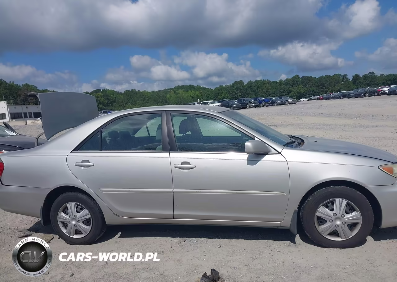 2006 Toyota Camry Le VIN:4T1BE32K66U119372 - 13